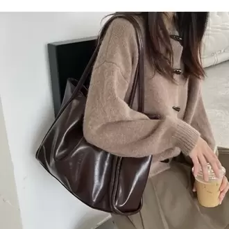 Loona Soft Model Acı Kahverengi Kadın Omuz ve Kol Çantası