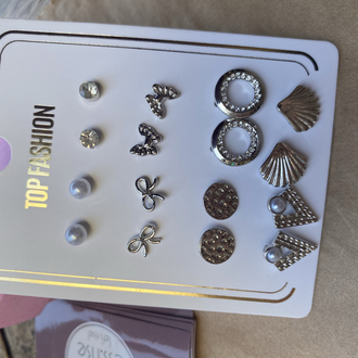 8’li Silver Küpe Seti