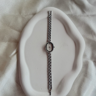 Oval Kadran Silver Kadın Saat