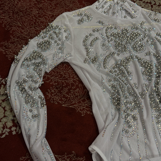 ZIMBA İŞLEMELİ BEYAZ BODYSUIT