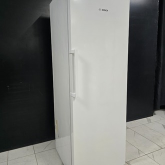 BOSCH GSV33VW31N 7 ÇEKMECELİ 242 LT DERİN DONDURUCU