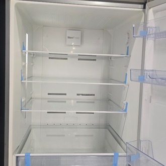 SIFIRLANMIŞ BEKO 480 LT INOX KOMBİ TİPİ NOFROST BUZDOLABI
