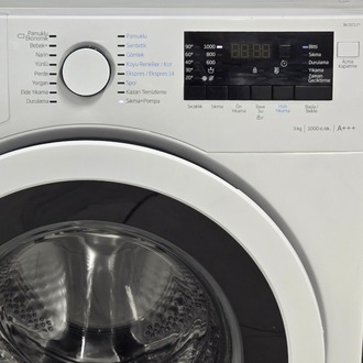 SIFIRLANMIŞ BEKO 9 KG 1000 DEVİR ÇAMAŞIR MAKİNESİ