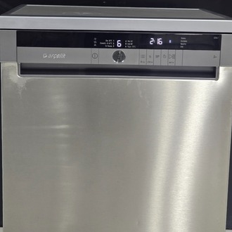 SIFIRLANMIŞ ARÇELİK INOX PIYANO SERİ 6 PROGRAMLI BULAŞIK MAKİNESİ