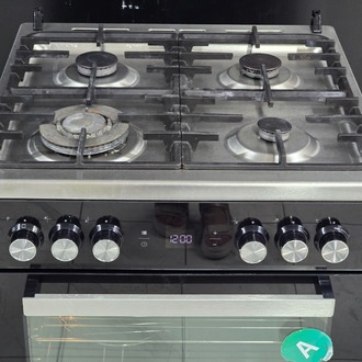 2. EL BEKO SİYAH ÇAKMAKLI GAZ MENİYETLİ OCAKLI FIRIN