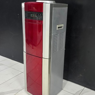 ARÇELİK 1050EBS BORDO ALTI DOLAPLI, DIJITAL GÖSTERGELİ SU SEBİLİ