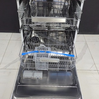 GRUNDIG 9 PROGRAMLI DİJİTAL BEYAZ BULAŞIK MAKİNESİ
