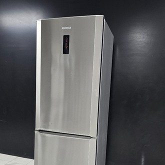 SIFIRLANMIŞ BEKO 475 LT INOX KOMBİ TİPİ NOFROST BUZDOLABI