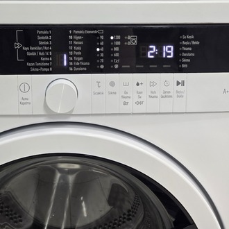 SIFIRLANMIŞ ARÇELİK PİYANO SERİ 8 KG 1200 DEVİR ÇAMAŞIR MAKİNESİ