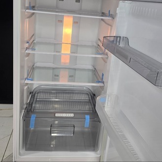SIFIRLANMIŞ ARÇELİK 330 LT 60 CMLİK NOFROST BUZDOLABI