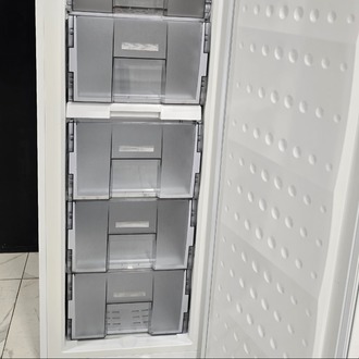 SIFIRLANMIŞ ARÇELİK 210 LT 5 BÖLMELİ DİKEY DERİN DONDURUCU