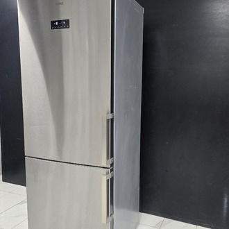 SIFIRLANMIŞ BEKO 520 LT INOX KOMBİ TİPİ NOFROST BUZDOLABI