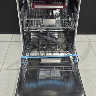 SIFIRLANMIŞ ARÇELİK BEYAZ CAM 8 PROGRAMLI BULAŞIK MAKİNESİ