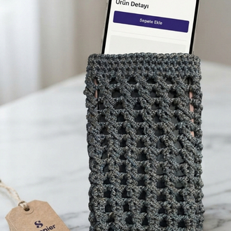 El Örgüsü Antrasit Telefon Kılıfı | Handmade Crochet Phone Sleeve