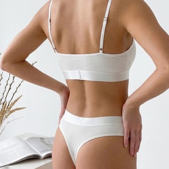 Kadın Ekru Çıkarılabilir Pedli Fitilli Dantelli Bralet Takımı EXVY1474