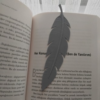 Kuş tüyü formlu Kitap ayracı