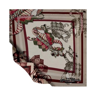 Barok Esintili Modern Eşarp Desen Tasarımı