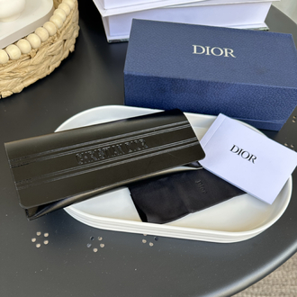 Christian Dior Orjinal Kılıf ve Aksesuarları