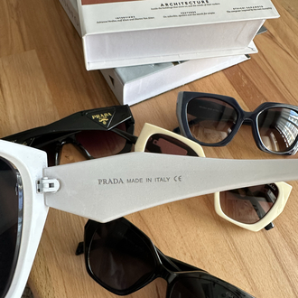 Prada Beyaz Yeni Sezon Gözlük M01S04TF