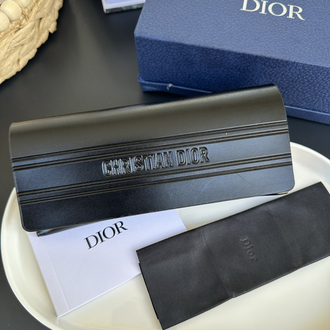Christian Dior Orjinal Kılıf ve Aksesuarları