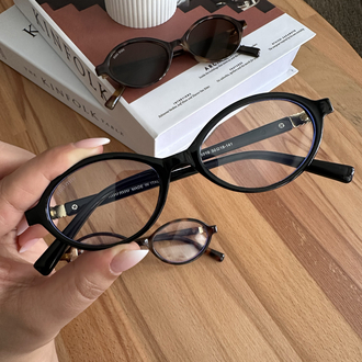 Miu Miu Oval Siyah Mavi Işık Filtreli Gözlük E01S04RA