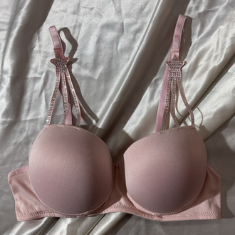 Pembe yıldız detaylı push-up dolgulu sütyen takımı