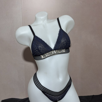 Victoria’s Secret Taş Detaylı Dantelli Sütyen Takımı