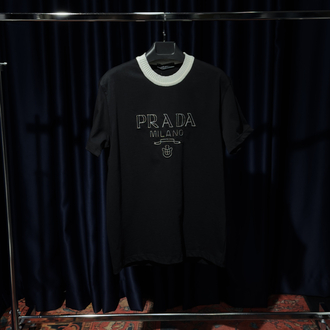 Prada tişört