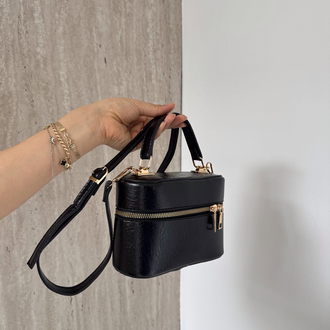 Kutu Model El Ve Çapraz Çanta Siyah