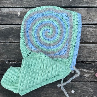 frozen spiral balaclava
