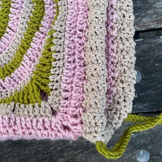 Flora spiral balaclava
