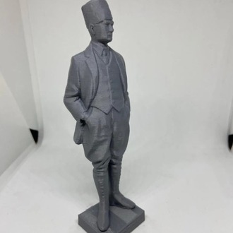 Atatürk Figürü