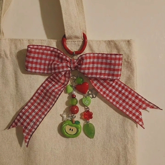 sweet apple charm❤️