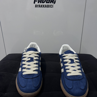 Spezial mavi