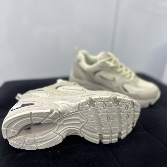 Nike 530