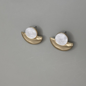 Kadın Sedef Görünümlü Gold Modern Küpe