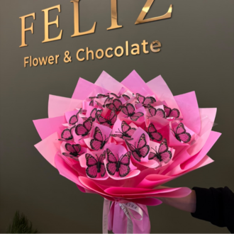 Feliz Flower Studio Pembe Premium Kelebek Buketi – Özel Tasarım Hediye