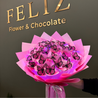 Feliz Flower Studio Pembe Premium Kelebek Buketi – Özel Tasarım Hediye