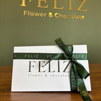 Feliz Flower Studio 8’li Kahve Karamel Dolgulu Belçika Çikolatası