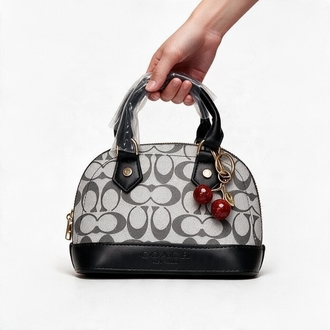 Coach Smokey Mini Cherry Charmlı Çanta