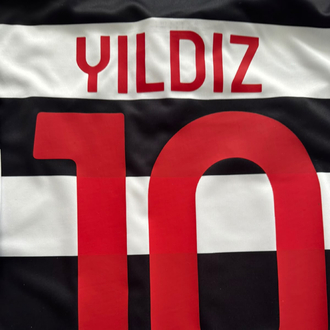 Juventus 2026-2027 4. Kenan Yıldız Forması