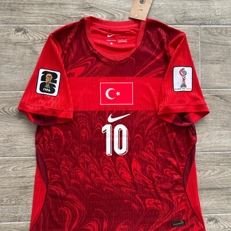 Türkiye Milli Takım 2026 İç Saha Profesyonel “Hakan Çalhanoğlu” Maç Forması 