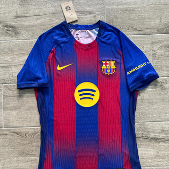 Barcelona 2025-2026 İç Saha “İsimsiz” Forması