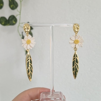 Daisy leaf