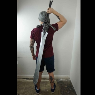 Devil May Cry Rebellion Kılıç