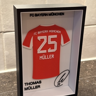 Thomas Müller FC Bayern München Özel Tasarım 3 Boyutlu (3D) Premium Çerçeve Forma