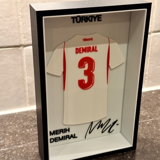 Merih Demiral Türkiye Milli Takım Özel Tasarım 3 Boyutlu (3D) Premium Çerçeve Forma