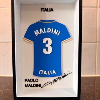 Paolo Maldini İtalya Milli Takım Özel Tasarım 3 Boyutlu (3D) Premium Çerçeve Forma