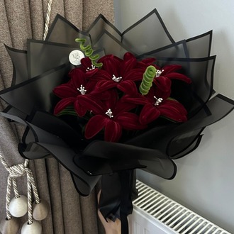 7 li Bordo Lilyum Buket