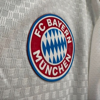 Bayern Münih 2026-2027 Deplasman Maç Forması